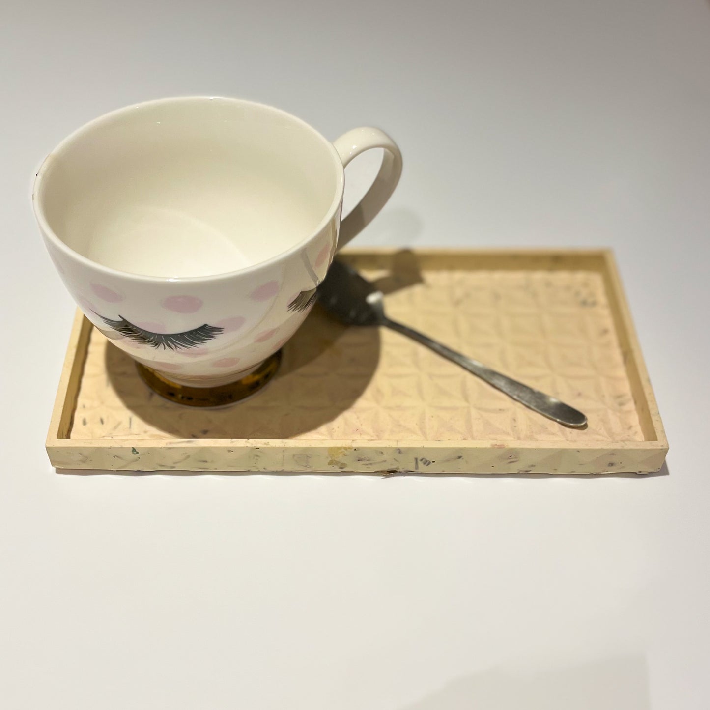 Plateau rectangulaire Jesmonite
